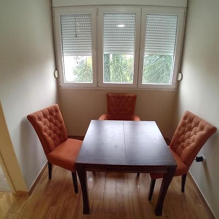 Apartments Mellon 波德戈里察 外观 照片