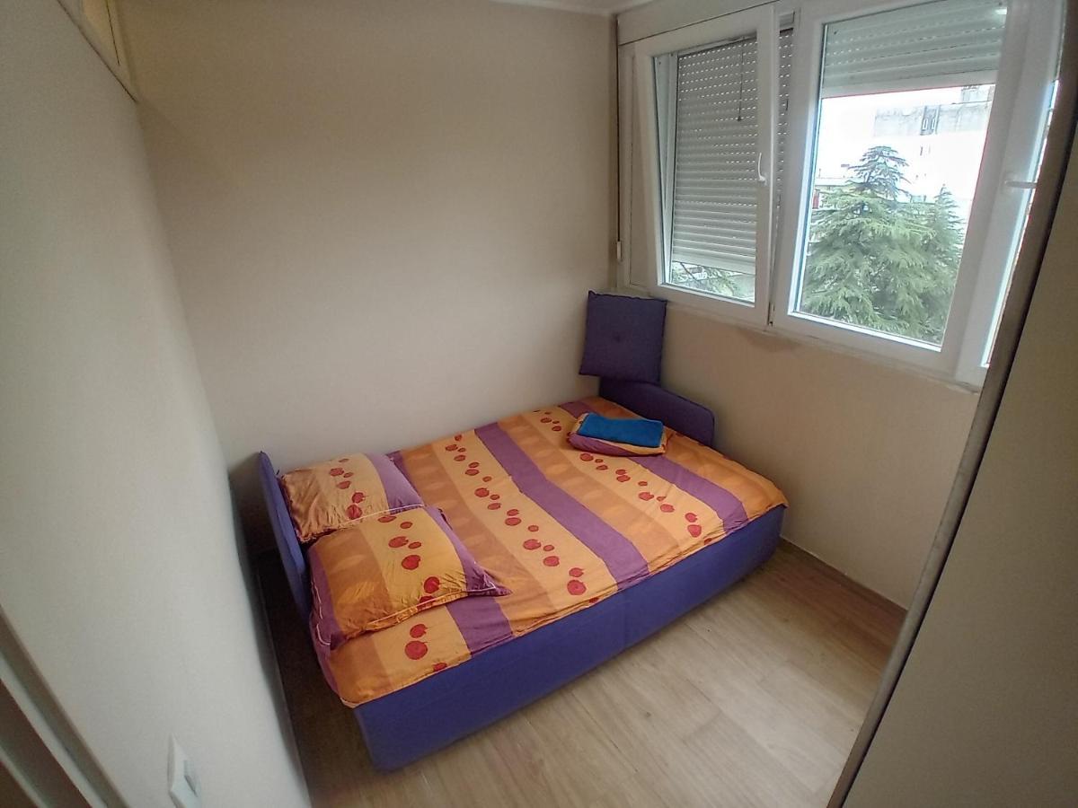 Apartments Mellon 波德戈里察 外观 照片